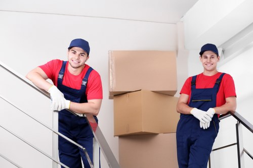 Strong moving boxes and wrapping materials for Soho customers