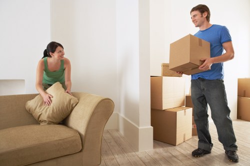Local removal truck service for flats and offices in Soho